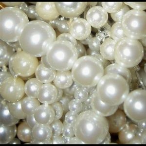 PEARLS, PEARLS, PEARLS! ON SALE!